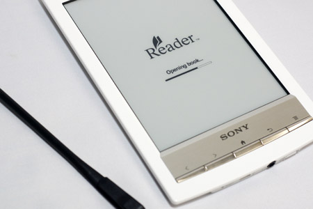 電子書籍 Reader 6型 PRS-T1 Wi-Fiモデル